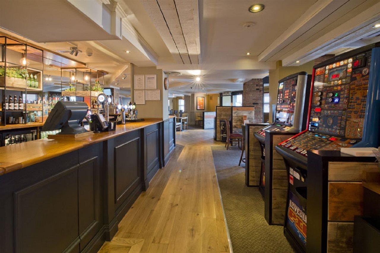Premier Inn London Romford Exterior foto